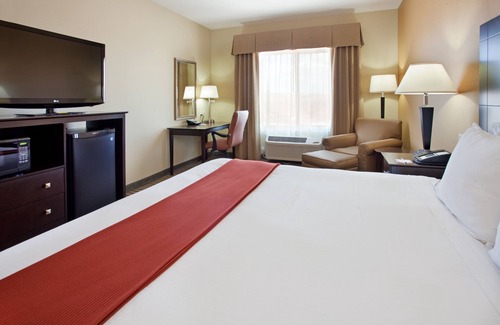 Gallup Hotel | Holiday Inn Express Hotel & Suites Gallup East by IHG