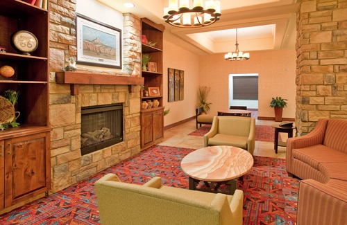 Gallup Hotel | Holiday Inn Express Hotel & Suites Gallup East by IHG