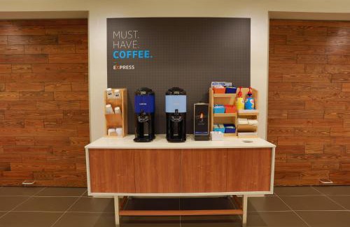 Oneonta Hotel | Holiday Inn Express Oneonta by IHG