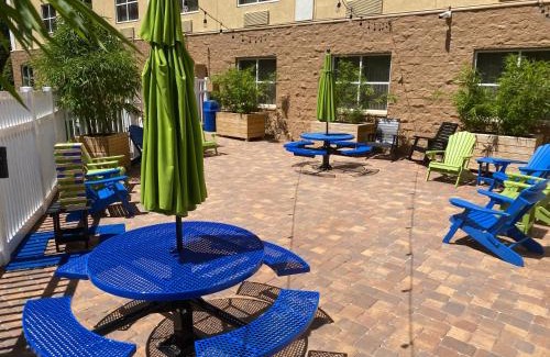 Plant City Hotel | Holiday Inn Express & Suites Plant City by IHG