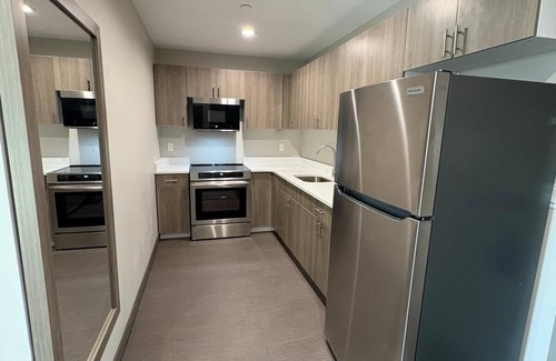 West Bronx Hotel | Holiday Inn Express & Suites Bronx - Zoo Area by IHG
