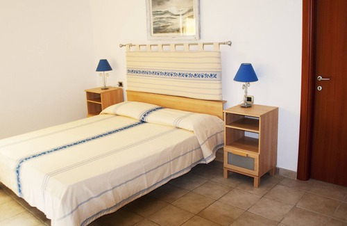 Iscra e Voes House | Holiday home in Sa Petra Ruja with large outdoor spaces a stone's throw from the sea