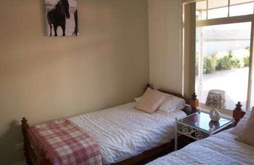 Echuca House | Holiday on Hopwood