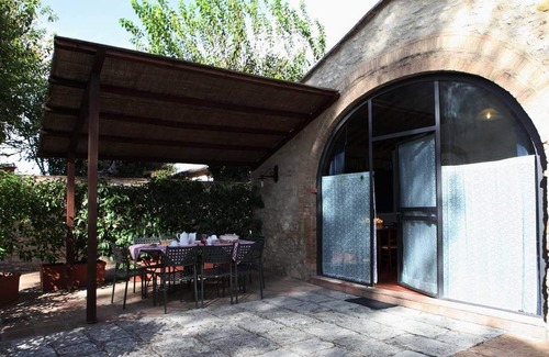 Colle di Val d'Elsa Apartment | Holidays in a former monastery from the 14th century - detached house