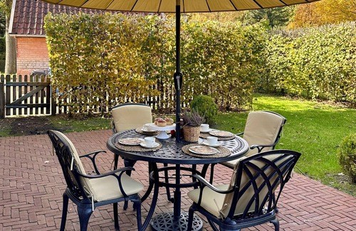 Steinhorst Apartment | Holidays in the old vicarage in the Lüneburg Heathnstylishnfireplacenterrace