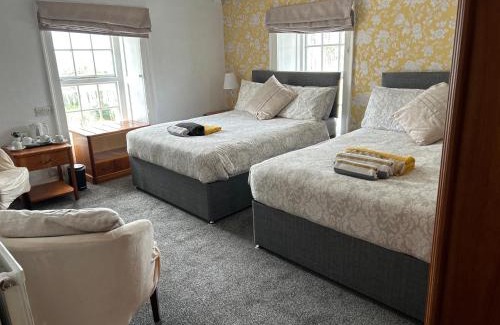 Pentre Berw Hotel | Holland Arms Hotel