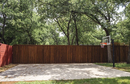 Irving House | Holly's Texas Oasis
