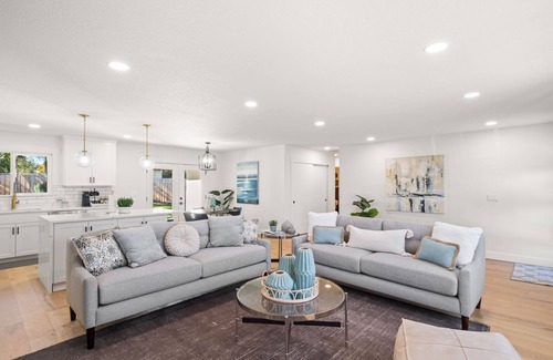 Damascus House | Holly View Haven- Charming 3-bedroom house with WiFi, AC in Damascus