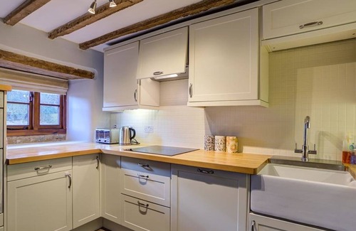 Hook Norton Cottage | Hollytree Cottage