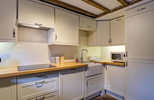 Hook Norton Cottage | Hollytree Cottage