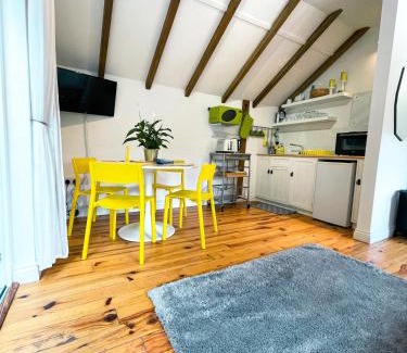 Rye Foreign Ski Chalet | Holmdale Holiday Cottages