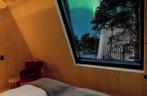 Alta Hotel | Holmen Husky AS