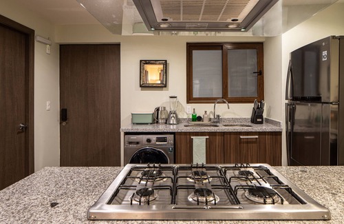 Colonia Aurora Apartment | HOLT - Boutique 2BR Puente Viejo Residencial