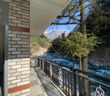 Kasol Hotel | HOM House of MannMauji Riverside kasol