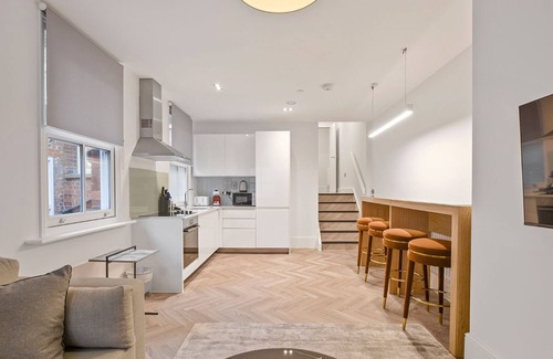 Reading City Centre Apartment | HOME AWAY FROM HOME 2 BEDROOM IN READING