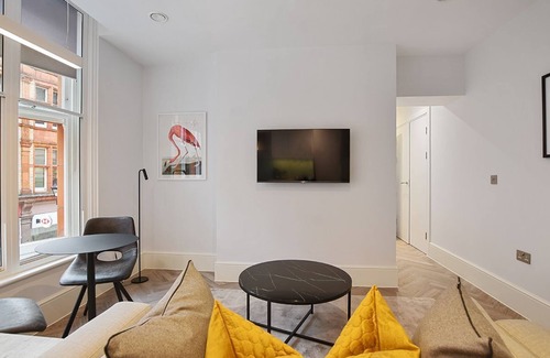 Reading City Centre Apartment | HOME AWAY FROM HOME 2 BEDROOM IN READING