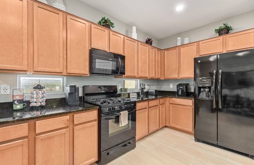 Rio Vista House | Home away from home, 4 bdrm, 2 bath.
