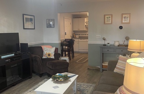 Hampton Condo | Home away from home at the beach