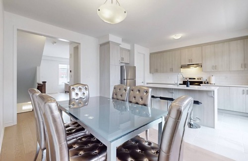 Oakville House | Home Away From Home