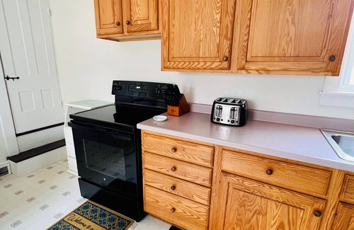 Holden House | Home Away from Home- Discover Comfort and Convenience in this 4 Bedroom Home