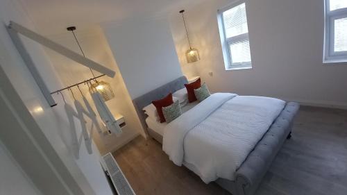 Ashford House | Home Away from Home.