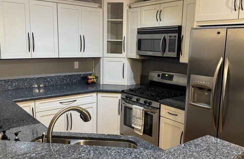 Serra Mesa House | Home away from Home located in the center of San Diego