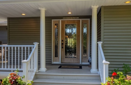 Harrison Apartment | "Home Away From Home" nestled into five private acres on an all sports lake!