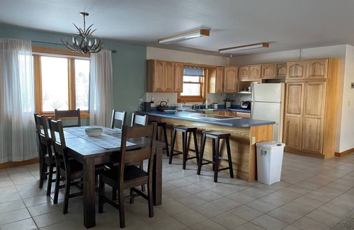 Dubois House | Home Away From Home