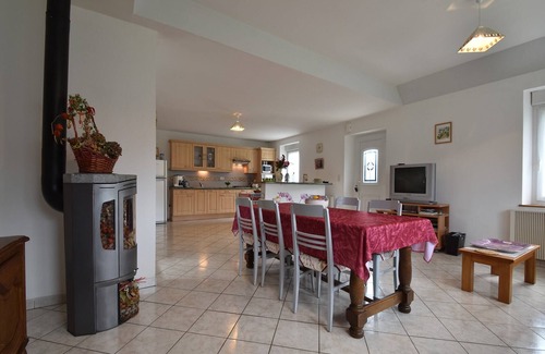 Plouvara House | Home for 7 Guests in Plouvara