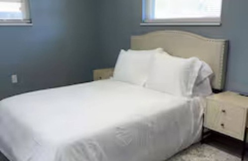 Englewood House | Home for the Family