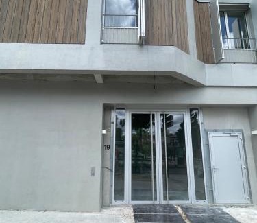 12th Arrondissement Apartment | Home in Poniatowski near Vincennes Forest