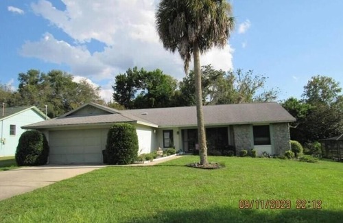 Crystal River House | Home of the Manatee’s