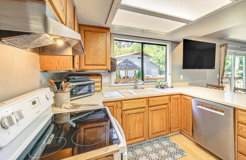 Hobart House | Home on > 1 Acre of Woods in Seattle Suburbs!