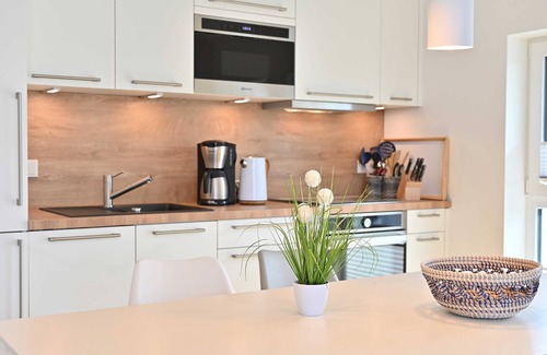 Glowe Apartment | Home port at the Bodden market