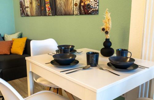 Zentrum-Sued Apartment | Home Shanti - Studio, Südvorstadt, Balkon, TV