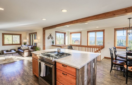 Grand Country Estates House | Home w/Hot Tub/Views-The Sweet Spot Between Winter Park Resort and Lake Granby