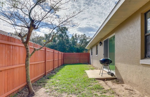 Dunnellon House | Home w/Patio & Grill: 2 Mi to Rainbow Springs!