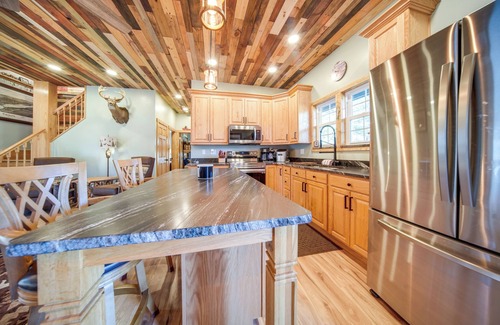 Tidioute House | Home w/River View & Game Room in Tidioute!