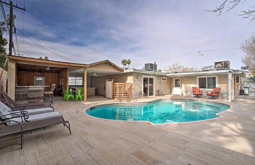 Las Vegas House | Home with Private Pool - Near Las Vegas Strip!