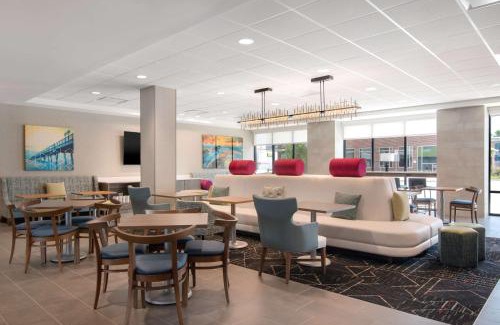 Downtown Jacksonville Hotel | Home2 Suites By Hilton Jacksonville Downtown