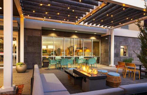 Roseville Hotel | Home2 Suites by Hilton Roseville Minneapolis