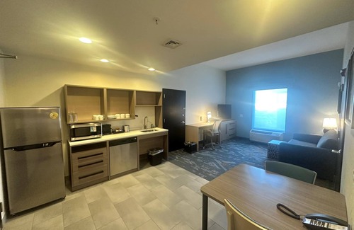 Rahway Hotel | Home2 Suites by Hilton Rahway, NJ