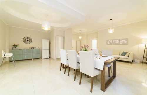 Salerno Apartment | HomeAway Salerno* Perfect stay to explore Amalfi Coast