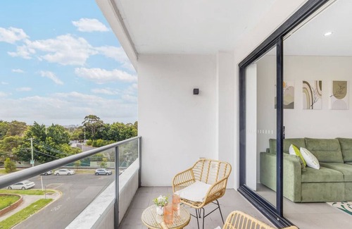 Homebush Apartment | Homebush市中心三房公寓，方便出行与购物