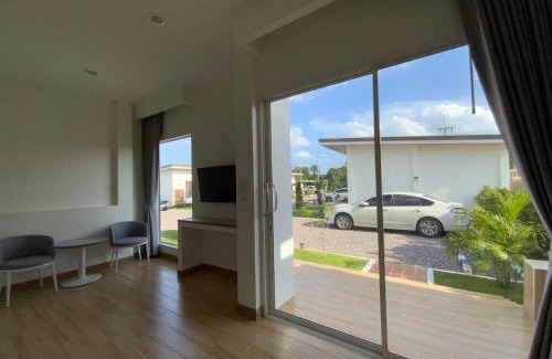 Prachuap Khiri Khan Bed & Breakfast | HomeGate Resort โฮมเกท รีสอร์ท