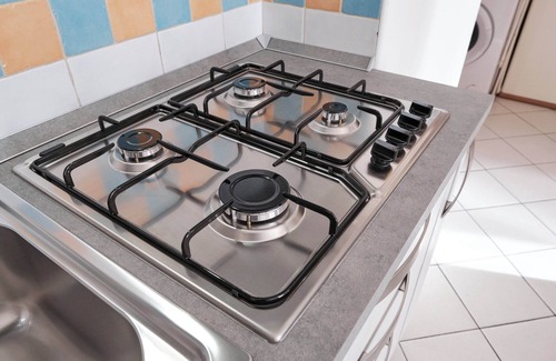 Rosapineta Apartment | Homely flat with pool-Beahost