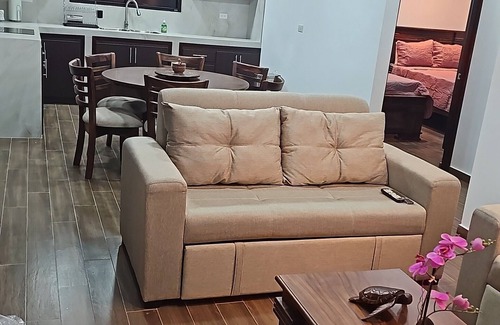 Turrucares House | HomePuraVidaconSaborCubano