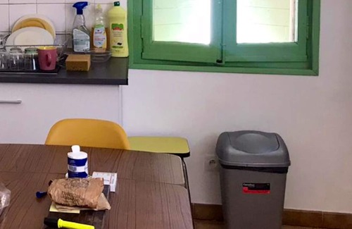 Port-Saint-Louis-du-Rhone Apartment | Homerez - Nice apartement for 6 ppl. with terrace at Port-Saint-Louis-du-Rhône
