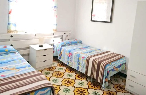 Punta Umbria House | Homerez - 4 m away from the beach! Big house for 13 ppl. at Punta Umbría