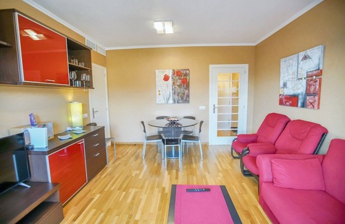 Roquetas de Mar Apartment | Homerez - Apartment in Roquetas de Mar